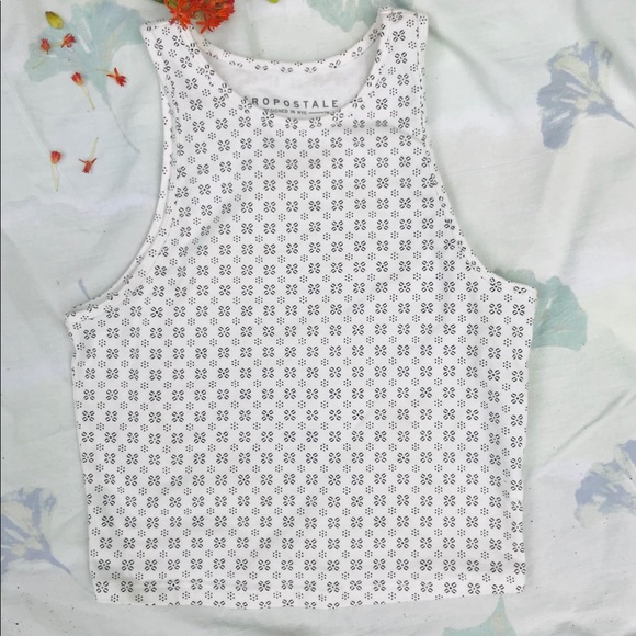 Aeropostale Tops - Aeropostale White Crop Top Patterned Aeropostale Tops - Aeropostale White Crop Top Patterned